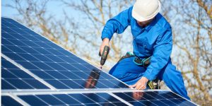 Installation Maintenance Panneaux Solaires Photovoltaïques à La Canourgue